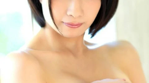 DVAJ-210 [Advantage] Beautiful big tits Yui-chan, the first Gonzo sex. When she pokes hard at missionary posture and makes her squid, she swings her hips at the woman on top and back posture. Pull out Ji Po and do up Ma Ko. Insert it in the back and show