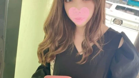 FC2-PPV-3176298 1 week only 2980 → 1980 [Re-sanction] A cheating woman who was furious with the video sent to her husband released Nakadashi SEX in front of her husband.