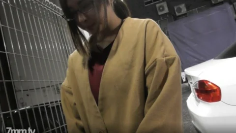 FC2-PPV-1354239 [Non-individual shooting Gachi first shooting] T Kyo University glasses girl who grew up as a young lady I’m sorry for my father’s vaginal cum shot at the end of the first shot of the determination of the female college student w