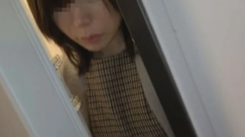 FC2-PPV-3191211 [Individual] When I was violating the smooth skin of a scum man’s okan, Guz took my sister. . .