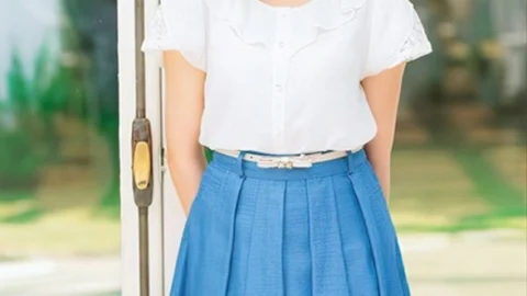 AVOP-302 [Specials] Missing without the first blowjob of the innocent beautiful girl Miyabi-chan! I didn’t know what to do and I was confused, but I was holding it deeply. From the back muscle licking with the tongue full and the ball licking, Ji Po