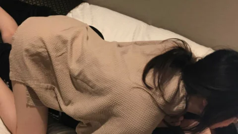 FC2-PPV-1246176 [With a limited number of face barre benefits] I tried to make my juniors embrace a mistress who wants to take a gonzo. On the way, another stick is presented and a lot of young semen is vaginal cum shot.
