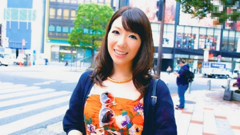 ETQT-169 Full-time housewife Eriko’s wife is coming out! “I’m embarrassed, but I want to be treated like a little thing.”My ex-boyfriend is a gentleman who can’t forget his memories and is comforting him with masturbation night af