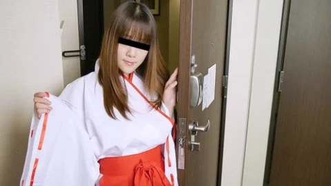 10MUSUME-010122-01 10MUSUME-010122_01 — Happy New Year, I Came To Purify My Meat Stick Hamaya.