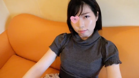 FC2-PPV-1431409 [Momu first shot] Chinatsu-chan, 22 years old who works at a serious bookstore 1 hour with a gap that is unthinkable from a serious look [Personal shooting]