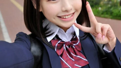 INSTV-142 Going to Tokyo J Rina-chan ☆ I want to conceive! This smile! Drilling contraceptives! The uterus of the first grader with an idol face is seeded with a pleasant vaginal cum shot gonzo ♪