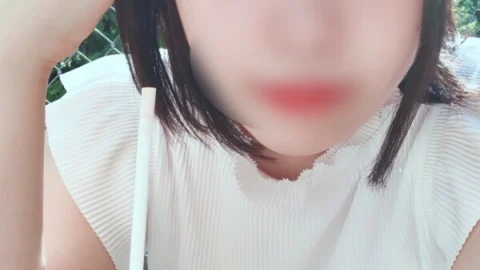 FC2-PPV-1403603 [Oyaji’s first Gonzo challenge] A 20-year-old daddy active girl who broke up with her boyfriend and responded to Gonzo.