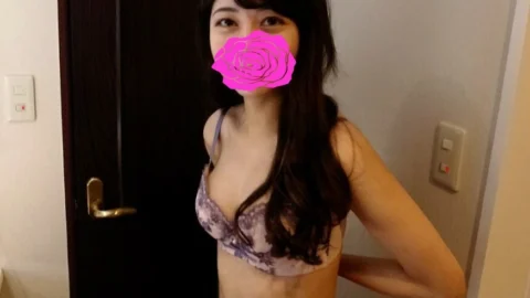 FC2-PPV-2961681 [Amateur appearance] Beautiful busty half 26 years old with plenty of charm ♀ Feeding SEX with super hard 〇 Po … Squirting tide blows Aheohho madness