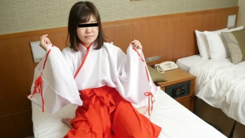 MUSUME-011022_01 Even though she was an active shrine maiden, she wasn’t a virgin, so I gave her a vaginal cum shot as punishment.
