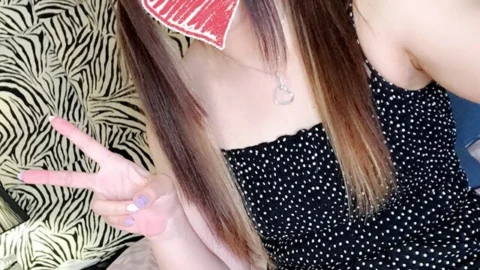 FC2-PPV-1222376 [Extremely rare] Idol aspiring professional student Sensitive pussy vagina Iki barrage raw squirrel Dangerous day cum shot SEX Inviting a dick to the back by himself [Individual shooting] With benefits